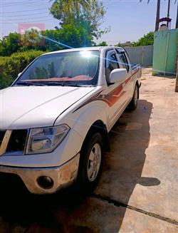 نیسان نەڤارا